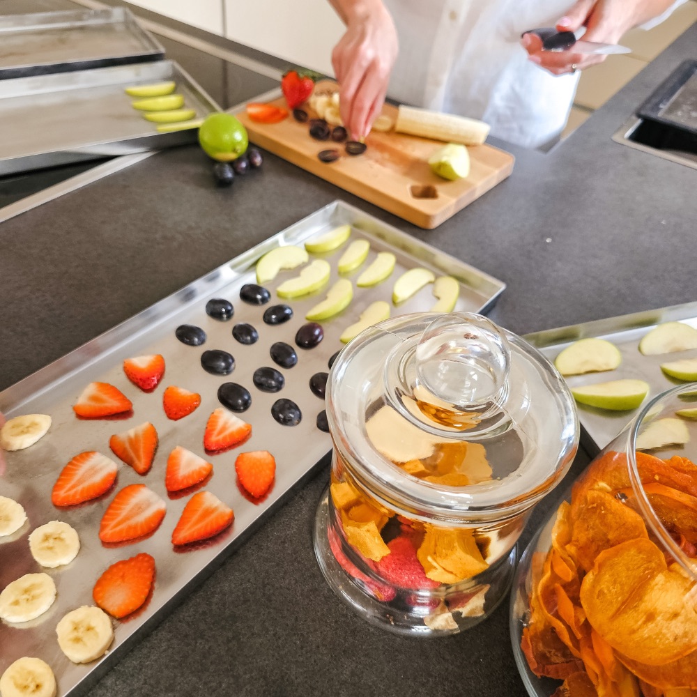 Professional freeze dryers engineered for precise drying, maximum nutrient preservation, and scalable production — from home use to industrial applications.