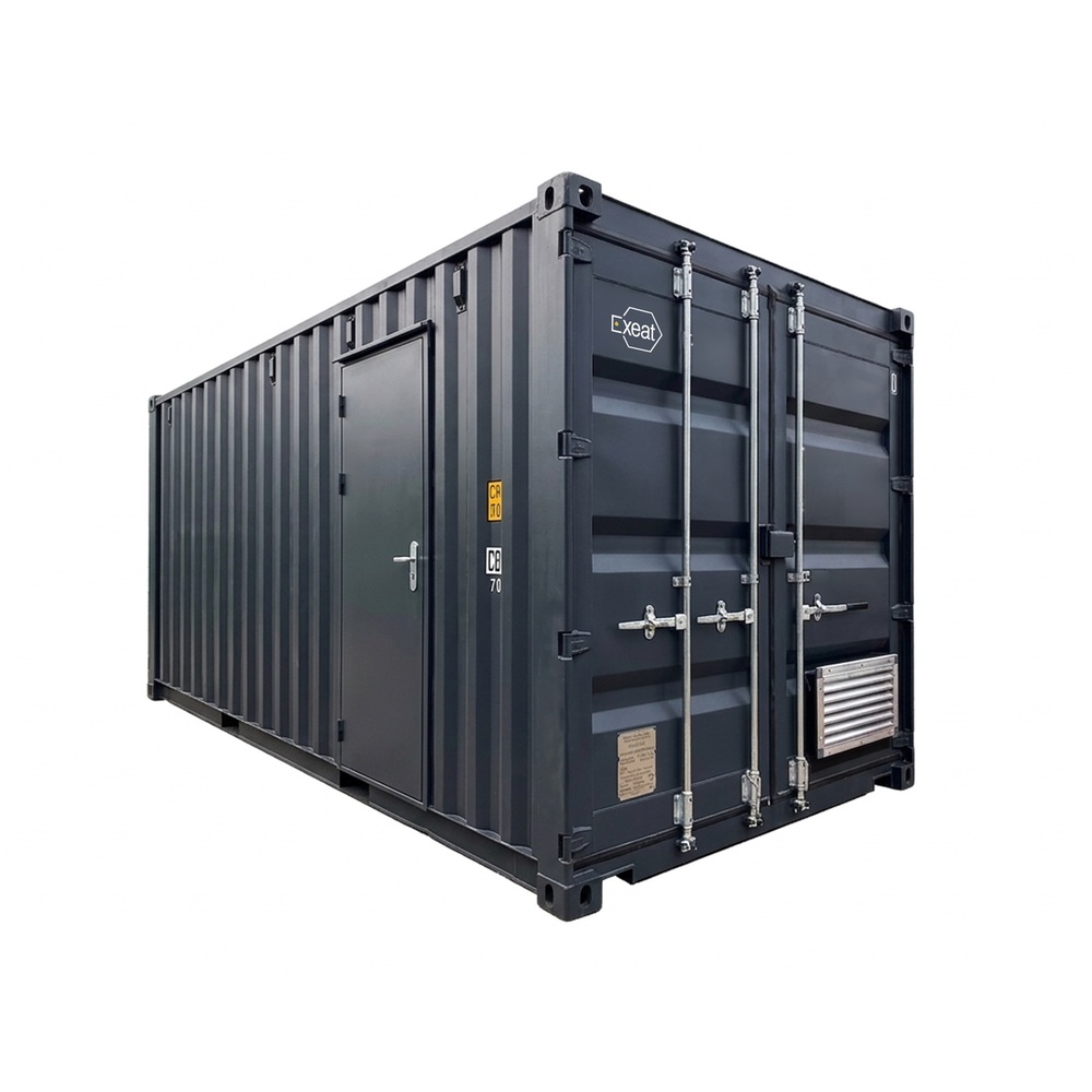 Fully controlled environments for compliant, high-quality production.